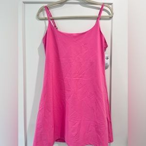 NWT Abercrombie & Fitch Traveler Dress in Pink Size M.